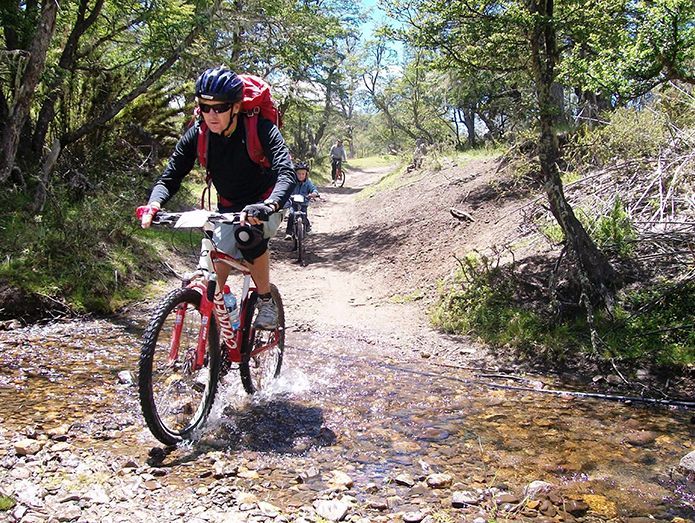 Mountain Bike en San Martin de los Andes - Medio dia a Laguna Rosales